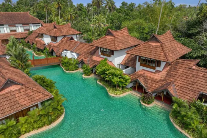 Feature Kumarakom Lake Resort