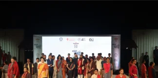 Navyug Khadi: A New Wave of Handcrafted Elegance Navyug Khadi