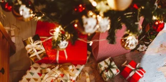 Secret Santa, But Make It Romantic Secret Santa
