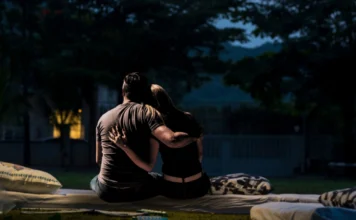 Homestays & Resorts for Couples for Valentine’s Day Vacation Valentine’s Day